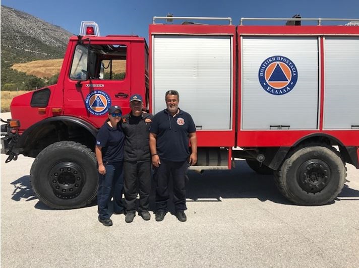 Η Πολιτική Προστασία του Δήμου Αμαρουσίου συνέδραμε το έργο της Πυροσβεστικής Υπηρεσίας στην κατάσβεση της πυρκαγιάς στον Υμηττό