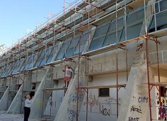 O Δήμος υλοποιεί έργα ολιστικής Επισκευής και Συντήρησής του Κλειστού Γυμναστηρίου Βριλησσίων για πρώτη φορά μετά την παραλαβή