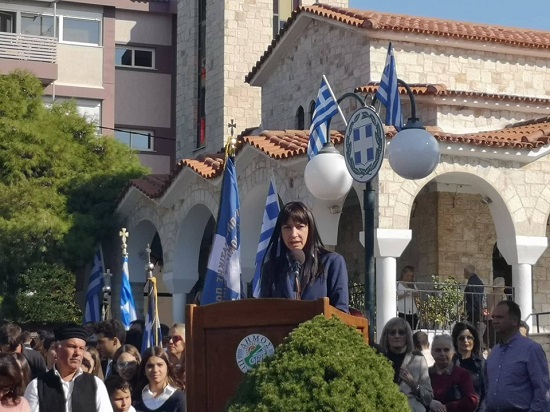 Δήμητρα Κεχαγιά Δήμαρχος  Πεντέλης: Ποτέ ξανά φασισμός! Χρόνια πολλά Ελλάδα!