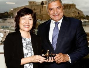 Συνάντηση του Περιφερειάρχη Αττικής Γ. Πατούλη με την Πρέσβη της Κίνας στην Ελλάδα