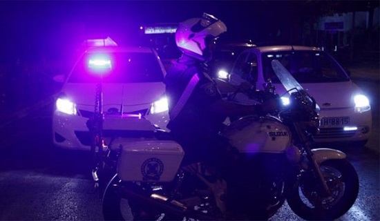 Πυροβολισμοί συλλήψεις και ένας τραυματίας αστυνομικός σήμερα το απόγευμα στα Μελίσσια