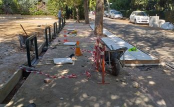 Εργασίες κατασκευής πεζοδρομίων σε πολλά σημεία της Δημοτικής Ενότητας Νέας Ερυθραίας.