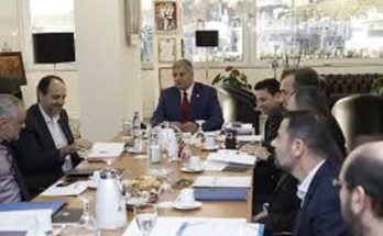 Συνάντηση εργασίας του Περιφερειάρχη Αττικής Γ. Πατούλη με τον επικεφαλής του Τμήματος Χρηματοδοτήσεων της ΕτΕΠ για Ελλάδα και Κύπρο Γ. Καλτσά και υψηλόβαθμα στελέχη της ΕτΕΠ