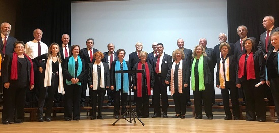 Η μικτή πολυφωνική χορωδία του Δήμου Πεντέλης συμμετείχε στη 12η Συνάντηση Χορωδιών που διοργάνωσε η Κ.Α.Π.ΠΑ. του Δήμου Γλυφάδας
