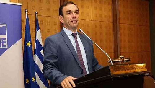 Ο πρώην δήμαρχος Κηφισιάς και σήμερα πρόεδρος της ΕΝΟΑΝ Νίκος Χιωτάκης (2ος στους σταυρούς) εξελέγη στο Εποπτικό Συμβούλιο της ΚΕΔΕ  και στο διοικητικό συμβούλιο.