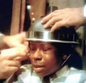 Ο George Stinney Jr είναι το νεαρότερο άτομο που καταδικάστηκε ποτέ σε θάνατο στις ΗΠΑ στον 20ο αιώνα.