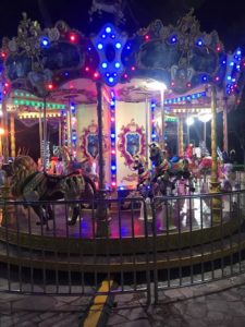 Παπάγου Χολαργού: Christmas Festival Park, στο Άλσος Χολαργού