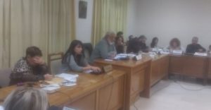 Στο Δημοτικό Συμβούλιο 3/12 συζητήθηκε εκτός ημερήσιας διάταξης το θέμα της πιθανολογούμενης μεταφοράς προσφύγων στην Ψυχιατρική Κλινική Λυράκου