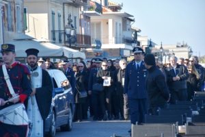 Στην Λευκάδα το τελευταίο αντίο της 25χρονης αστυνομικού Αφροδίτης