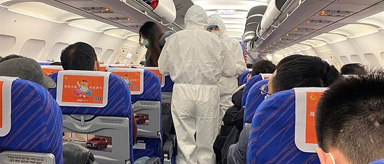 Ενισχύουν τα μέτρα προστασίας οι αεροπορικές εταιρείες για τα  ταξίδια προς την Κίνα