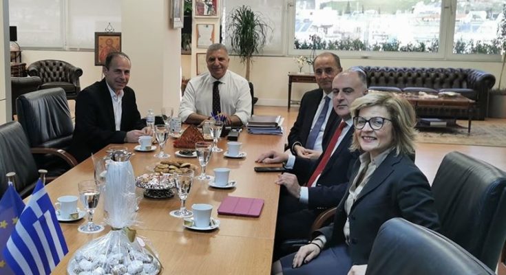 Συνάντηση του Γ. Πατούλη και του Διευθύνοντα Συμβούλου της ΕΥΔΑΠ Χάρη Σαχίνη με τους Δημάρχους Ραφήνας-Πικερμίου Ε. Μπουρνούς, και του Σπάτων - Αρτέμιδος Δ. Μάρκου