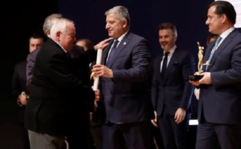 Στην τελετή βραβείων ΕΒΕΑ 2020, παρουσία του Προέδρου της Δημοκρατίας κ. Π. Παυλόπουλου, ο Περιφερειάρχης Αττικής Γ. Πατούλης - Απένειμε βραβεία σε καινοτόμες επιχειρήσεις