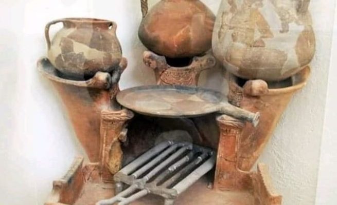 2500 χρόνια πριν στη Δήλο υπήρχε κουζίνα με 3 μάτια φούρνο, σχάρα και πλάκα ψησίματος