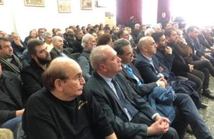 Πλήθος κόσμου στην εκδήλωση της Λέσχης Ιστορίας και Πολιτισμού της ΑΕΚ για τα 100 της συνθήκης των Σεβρών