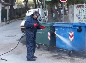 Ηράκλειο Αττικής: Εργασίες καθαριότητας και απολύμανσης στους ανοικτούς κοινόχρηστους χώρους, δρόμους τους κάδους απορριμμάτων και ανακύκλωσης
