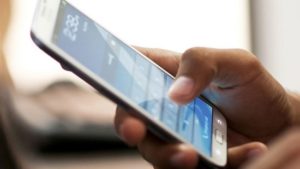 Απαγόρευση Κυκλοφορίας : Πώς θα μπορώ να πάρω άδεια κυκλοφορίας από το κινητό μου μέσω δωρεάν sms
