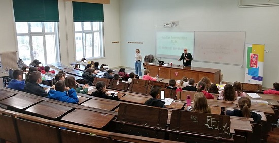 Αναστέλλεται για δύο εβδομάδες η λειτουργία του Παιδικού Πανεπιστημίου της Περιφέρειας Αττικής