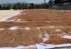 Πεύκη Λυκόβρυση : Ανακατασκευή του αγωνιστικού χώρου  γηπέδου ποδοσφαίρου  διαδημοτικό αθλητικό  κέντρο  Λυκόβρυσης Μεταμόρφωσης