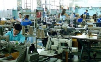 Κορωνοϊός: Στα στρατιωτικά εργοστάσια ξεκίνησε η παραγωγή αντισηπτικών και μασκών
