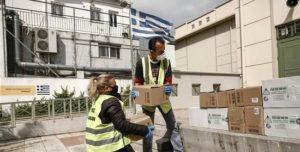 Αθήνα : Με αντισηπτικά, απολυμαντικά εφοδιάστηκαν  τα Λύκεια της Αθήνας- Έτοιμα για να ανοίξουν