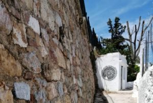 Αθήνα: Σήμερα στόχος της «Επιχείρησης καθαριότητας» της υπηρεσίας καθαριότητας ήταν η περιοχή Αναφιώτικα