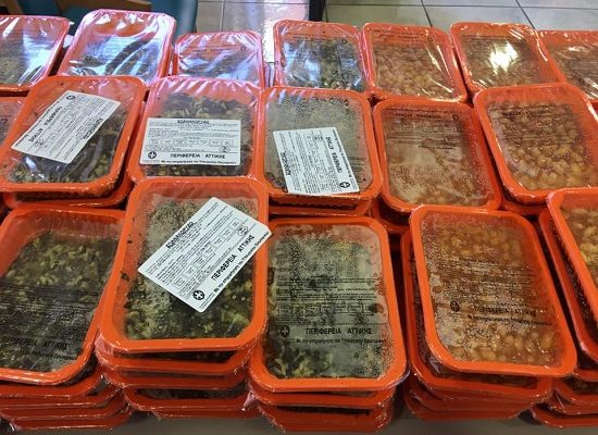 Κηφισιά:  Ξεκίνησε στο Δήμο η διανομή έτοιμων γευμάτων σε ευπαθείς ομάδες πολιτών σε συνεργασία Περιφέρεια Αττικής