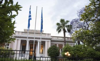 Ρουβίκωνας : Μηχανοκίνητη πορεία έξω από το Μέγαρο Μαξίμου