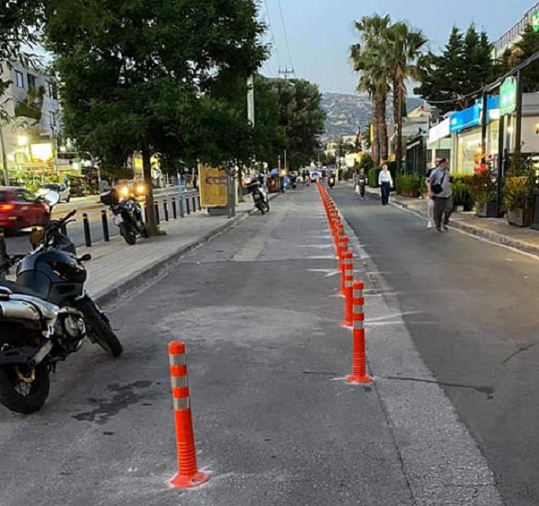 Βριλήσσια: Κατάργηση θέσεων στάθμευσης στον παράδρομο της Λ. Πεντέλης