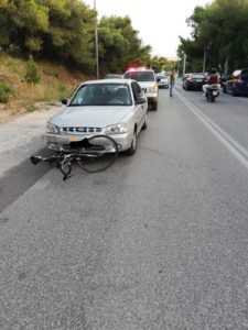 Βριλήσσια: Αυτοκίνητο παρέσυρε ποδηλάτη στην Λεωφόρο Πεντέλης με ελαφρύ τραυματισμό