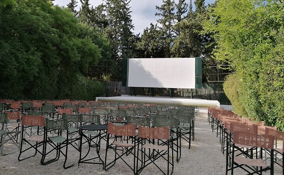 Καισαριανή: Σήμερα και για 3 μήνες ξεκινά προβολές Cine Αιολία στην υπέροχη  δροσιά του πάρκου