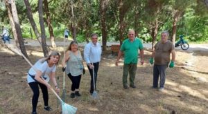 Λυκόβρυση Πεύκη : Εθελοντικός καθαρισμός και αποψίλωση στην Πύρνα Λυκόβρυσης