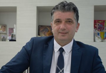 Βριλήσσια : Συνέντευξη του  Δήμαρχου Ξένου  Μανιατογιάννη «Εφαρμογή της ανακύκλωσης των βιοαποβλήτων στην πόλη»