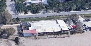 Γλυφάδα: Γκρεμίστηκε το παλαιό Sirocco στην παραλία