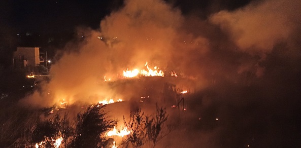 Παλλήνη: Πυρκαγιά τα μεσάνυχτα της Δευτέρας στην περιοχή της Δέσης