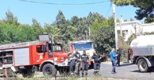 Πεντέλη: Κατασβήστηκε πυρκαγιά στην οδό Ισμήνης στην μετά από συντονισμένη επέμβαση