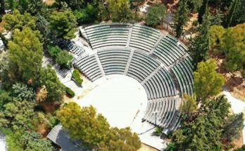 Παπάγου Χολαργός: Καλοκαιρινό Φεστιβάλ στο πανέμορφο Κηποθέατρο Παπάγου