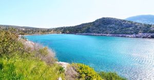Ελλάδα: Πέντε υπέροχες παραλίες με καθαρά νερά στην Αττική