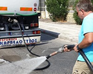 Μεταμόρφωση: Χθες έγιναν πλύσεις και απολυμάνσεις σε παιδικές  χαρές  και δημοσίους χώρους