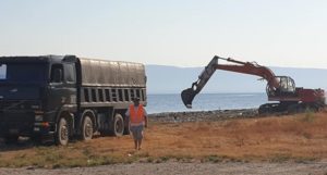 Ωρωπός: Η Περιφέρεια Αττικής στέκεται δίπλα στον Δήμο Ωρωπού και στηρίζει με όλες της τις δυνάμεις τις προσπάθειες καθαρισμού και αποκατάστασης των ακτών