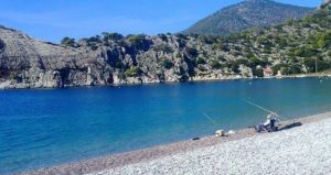 Ελλάδα: Πέντε υπέροχες παραλίες με καθαρά νερά στην Αττική