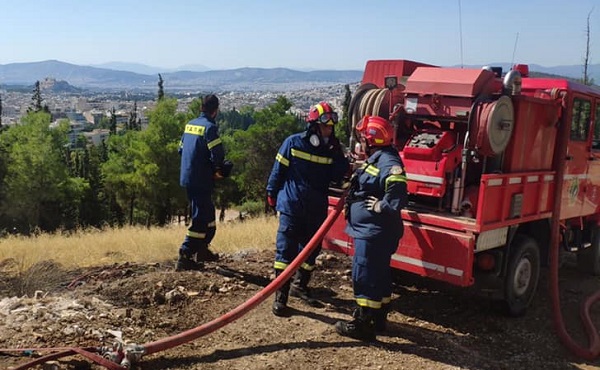 ΣΠΑΥ:  Χθες πυρκαγιά στον Υμηττό στην περιοχή του Βύρωνα στον λόφο Αράπη