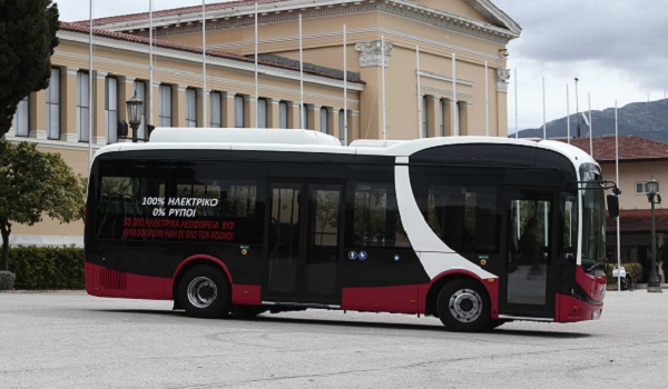 Ελλάδα: Το πρώτο ηλεκτρικό λεωφορείο θα πραγματοποιήσει αύριο δοκιμαστικό δρομολόγιο στην πρωτεύουσα