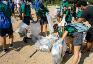 Αθήνα:  Ευρωπαϊκή δράση «Let's clean up Europe» καθαρισμός του πάρκου στην Ακαδημία Πλάτωνος