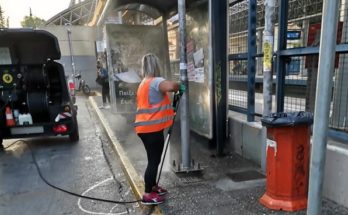 Ηράκλειο: Απολύμανση από τον Δήμο των δημοτικών λεωφορείων και τις στάσεις σε όλη την πόλη