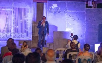 Μαρούσι: Άφθονο γέλιο χάρισαν στους θεατές οι πρωταγωνιστές της θεατρικής παράστασης ΑΡΚΑΣ «Η Ζωή Μετά»