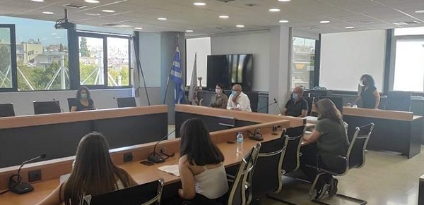 Ηράκλειο Αττικής: Ο Δήμαρχος είχε  γόνιμο διάλογο με τους μαθητές του 1ου Γυμνασίου