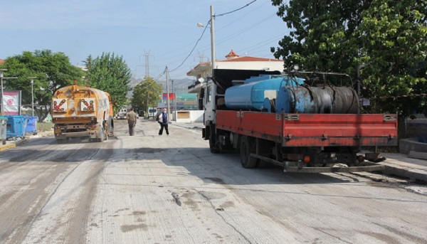 Παλλήνη: Συνεχίζεται το μεγάλο έργο οδοποιίας και συντήρησης οδών που υλοποιεί ο Δήμος με προυπολογισμό περίπου 1.000.000 ευρώ