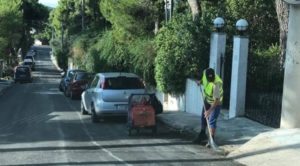 Πεντέλη: Ξεκίνησε η υπηρεσία οδοκαθαρισμού στο Δήμο