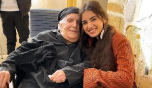 Ελλάδα: Πέθανε η ηθοποιός  Έλλη Κυριακίδου - Υποδυόταν την γιαγιά, «νόνα» στη σειρά 8 Λέξεις