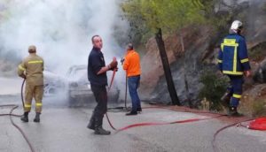 Παπάγου Χολαργός:  Τέθηκε υπό πλήρη έλεγχο η φωτιά στον Υμηττό που ξεκίνησε από ΙΧ αυτοκίνητο